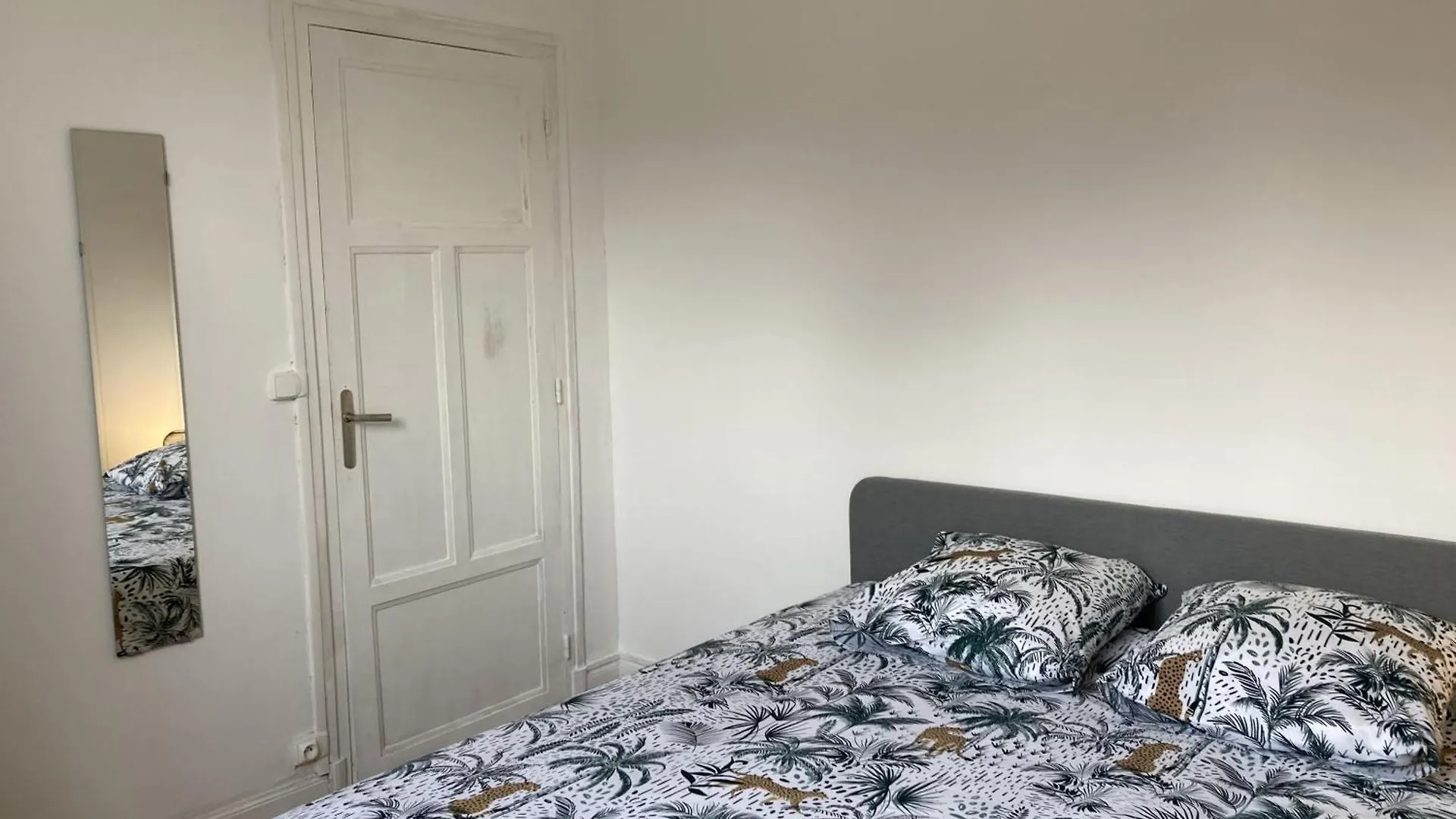 Location Appartement Des Pyrenees Bordères-sur-l'Échez 0*,
