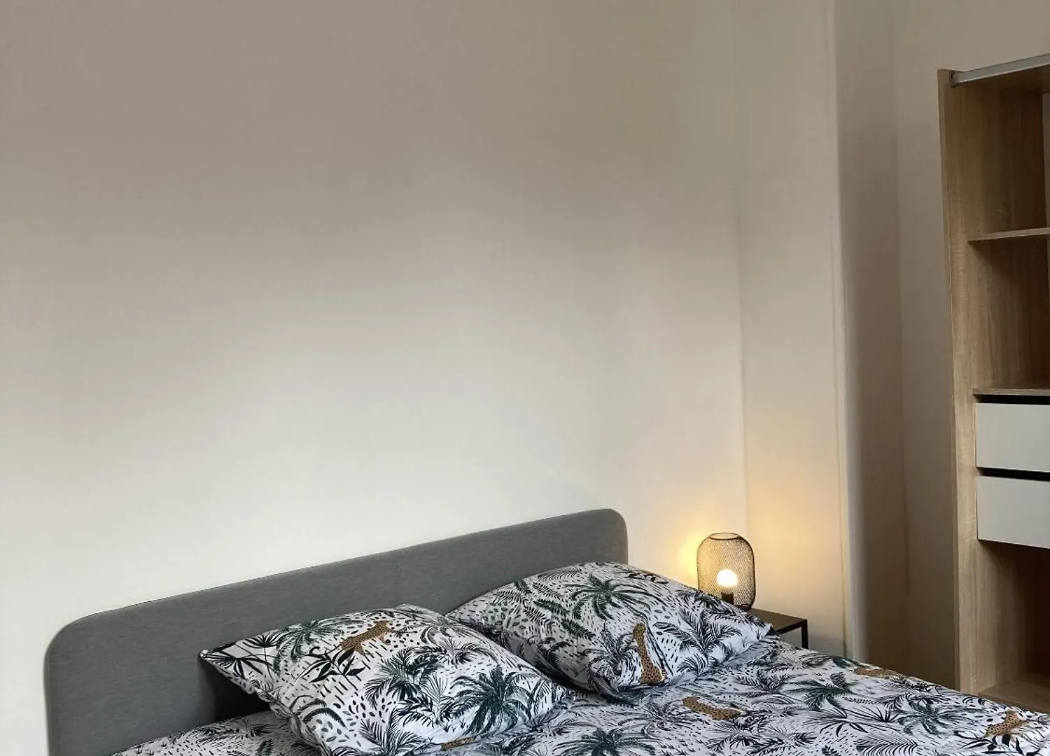 Location Appartement Des Pyrenees Bordères-sur-l'Échez 0*,  フランス